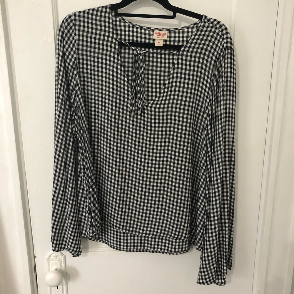 B+W Buffalo Plaid Bell Sleeve Top